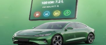 100 km yakıt hesaplama robotu ile yakıt tüketimi ve kilometre başına maliyet hesaplama